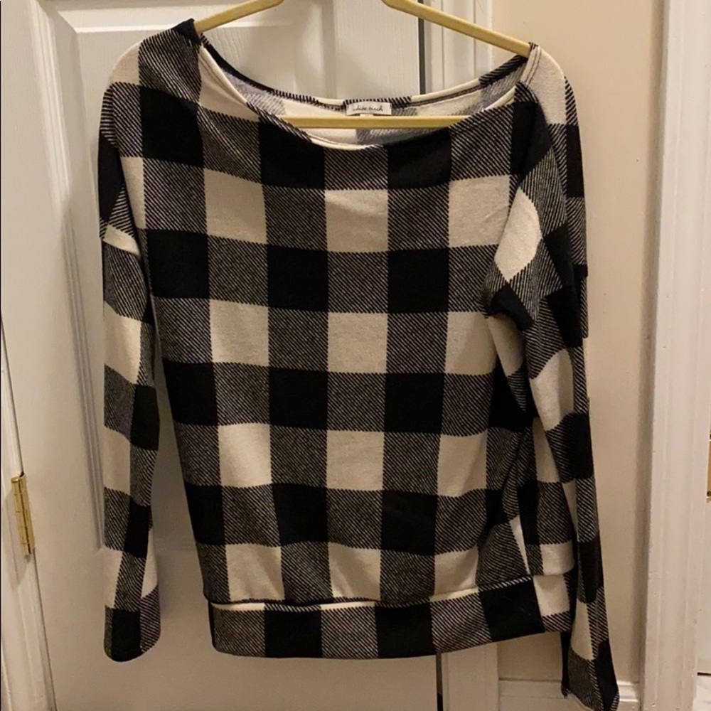 White birch off the shoulder